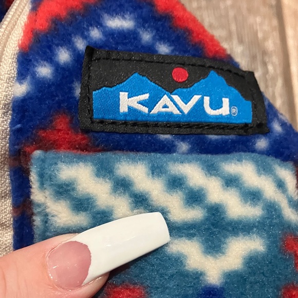 Kavu Tribal Print Sling Bag in Blue and Red🍃🍃🍃💕💕💕❤️❤️❤️ - Picture 6 of 6